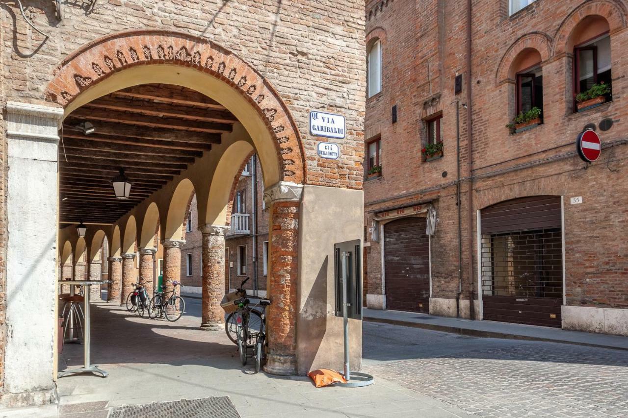 Ferrara Mercato Fancy Studio エクステリア 写真